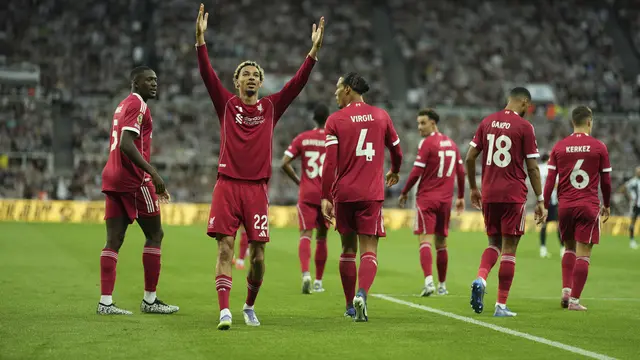 Foto: Hugo Ekitike Manyala, Liverpool Menang Dramatis Atas Newcastle United di Liga Inggris