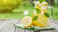 Manfaat Air Lemon (sumber: iStockphoto)