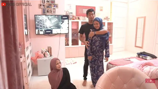 Semakin Perhatian, Ini 6 Potret Teuku Ryan Jadi Suami Siaga untuk Ria Ricis