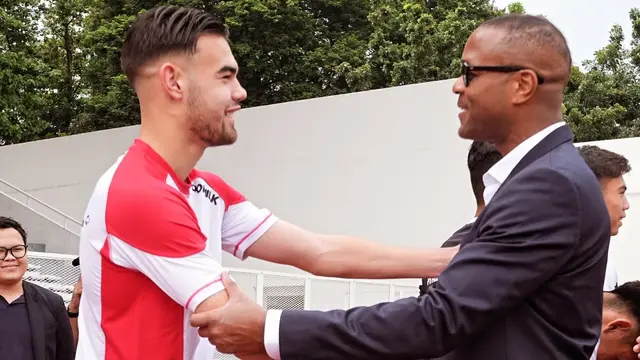 Striker Timnas Indonesia U-20, Jens Raven bersama Patrick Kluivert.