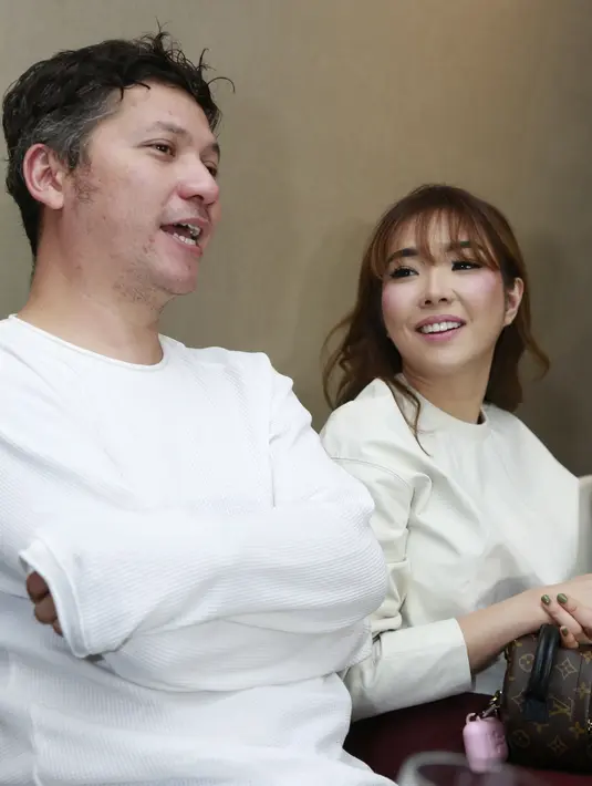 Gading Marten dan Gisel