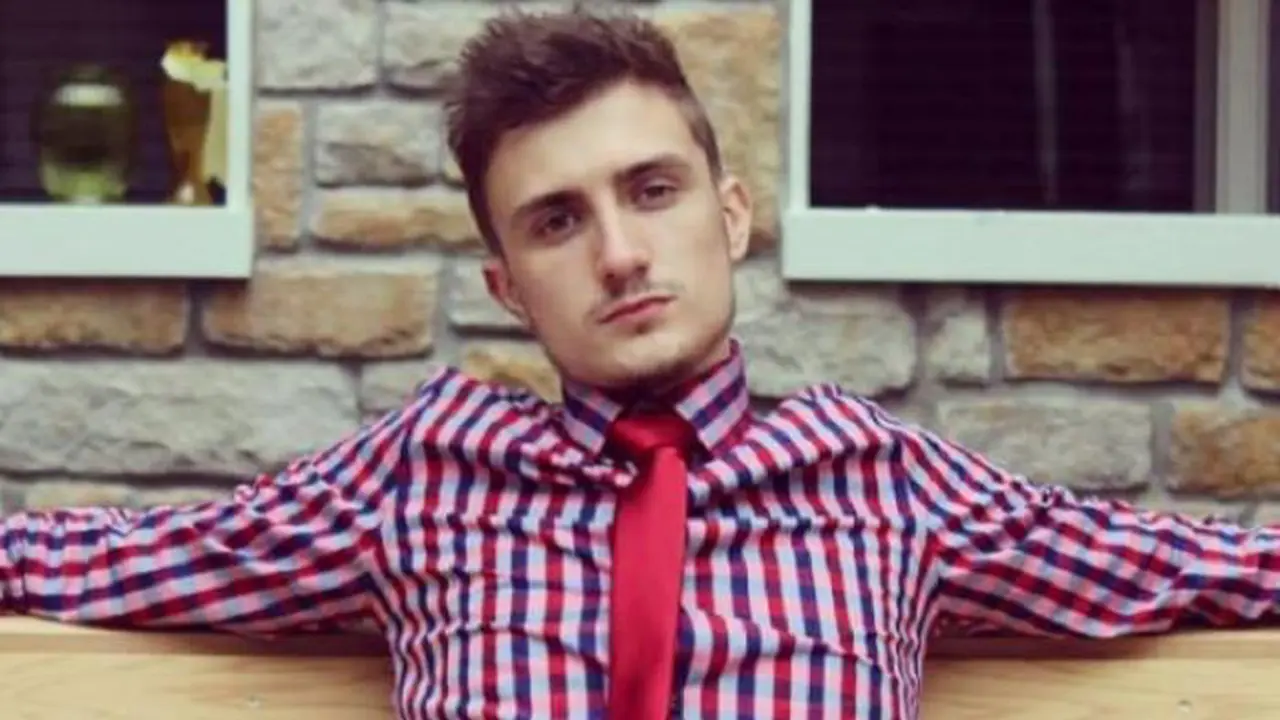[Bintang] Fatih Seferagic, Imam Masjid Memikat dari Amerika Serikat