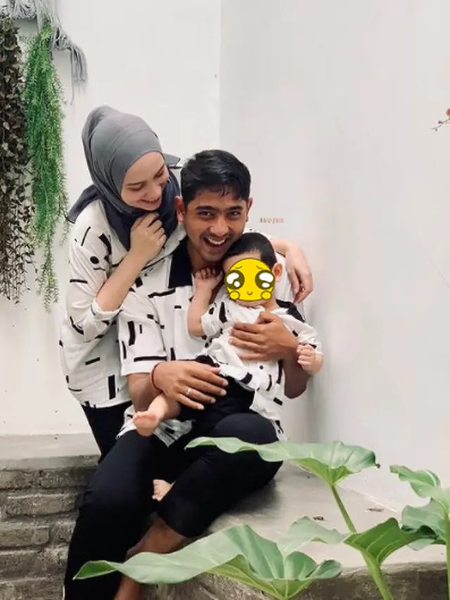 6 Potret Rumah Arya Saloka dan Putri Anne, Berkonsep Modern Minimalis