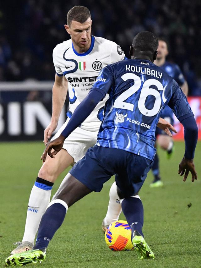 FOTO: Inter Milan Sama Kuat Lawan Napoli