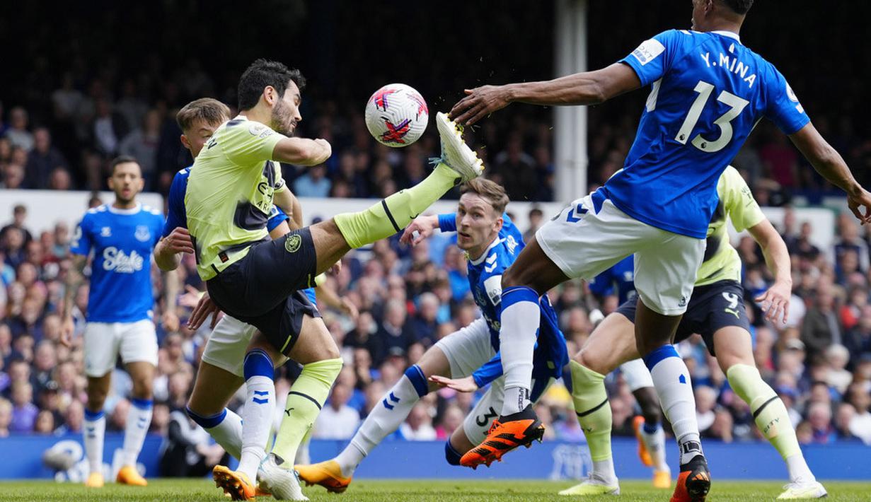 Manchester City hanya perlu satu kemenangan lagi untuk bisa menasbihkan diri jadi juara Liga Inggris 2022/2023.