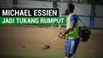 Berita video momen marquee player Michael Essien menjadi tukang rumput dadakan dan mengundang tawa di latihan Persib Bandung. Memang ada-ada saja Essien soal bahan untuk lelucon ya? Seperti apa aksi isengnya kali ini? Kehadiran Essien memang bisa mem...