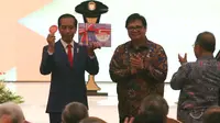 Presiden Jokowi pada peluncuran Roadmap Implementasi industri 4.0 di Jakarta Convention Center, Rabu (5/4). Melalui program ini, Jokowi menargetkan Indonesia dapat mencapai top ten ekonomi global pada tahun 2030. (Liputan6.com/Angga Yuniar)