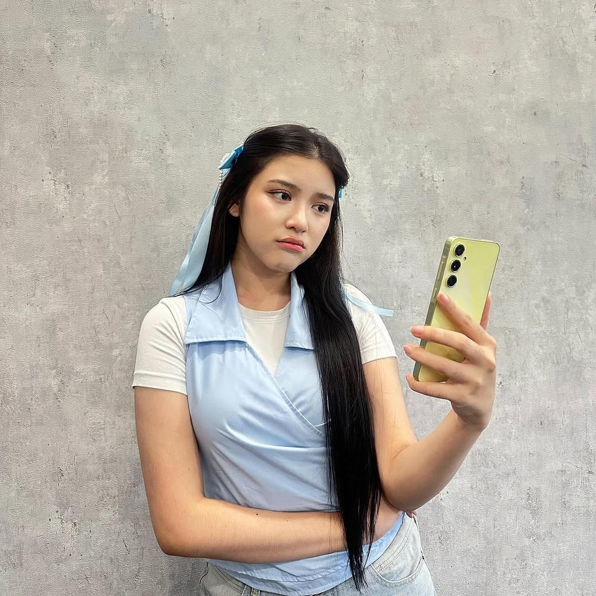 Tetap Dipuji Cantik, Tiara Andini Iseng Upload Foto Makeup Menor - Terlihat Tidak Merata