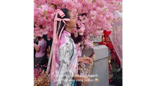 Andien Pemotretan di Glodok