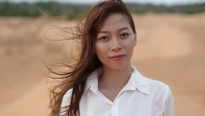 Love yourself./Copyright shutterstock.com