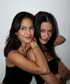 Pevita Pearce beberapa waktu lalu membagikan potret dirinya bersama Juria Hartmans. [Foto: Instagram/pevpearce]