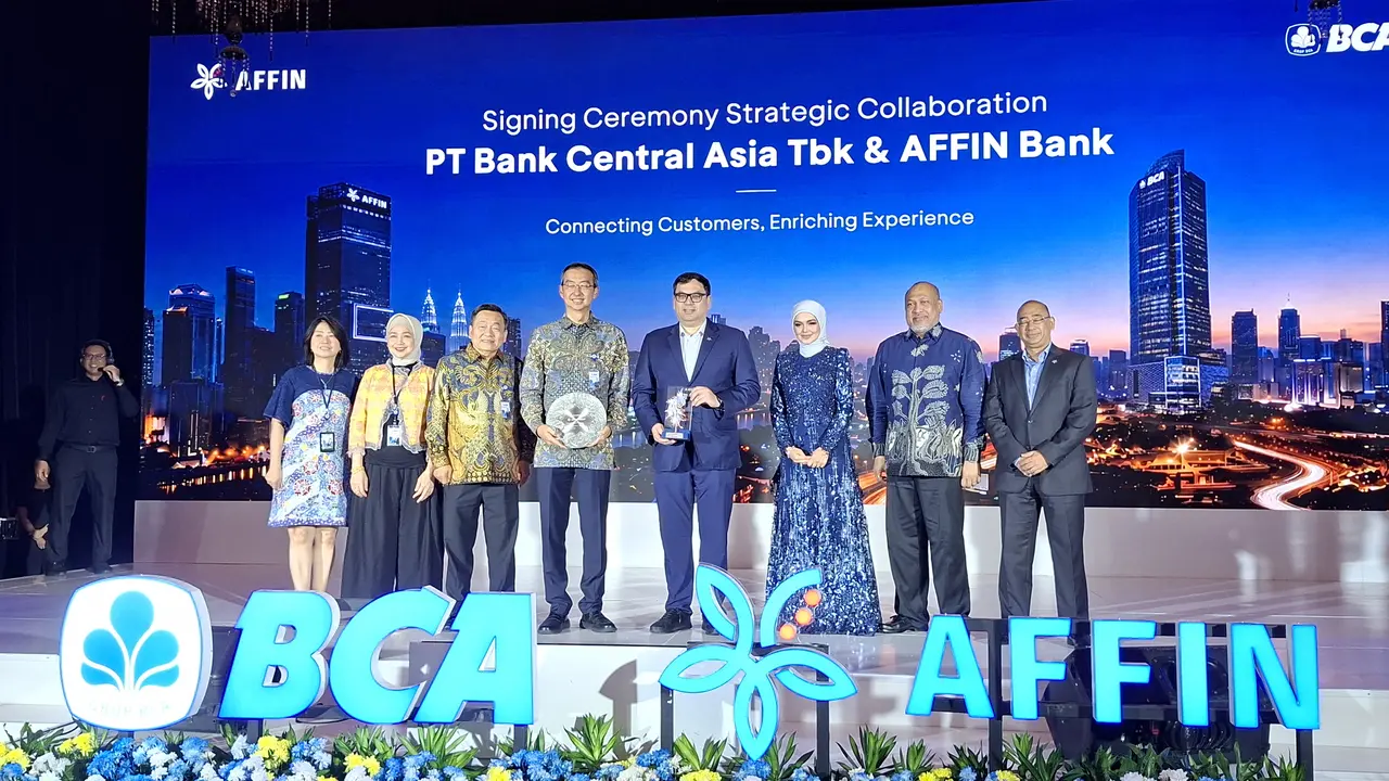 BCA dan AFFIN Bank menjalin kerja sama untuk berbagi keuntungan bagi nasabah kartu kredit keduanya. (Liputan6.com/Arief)