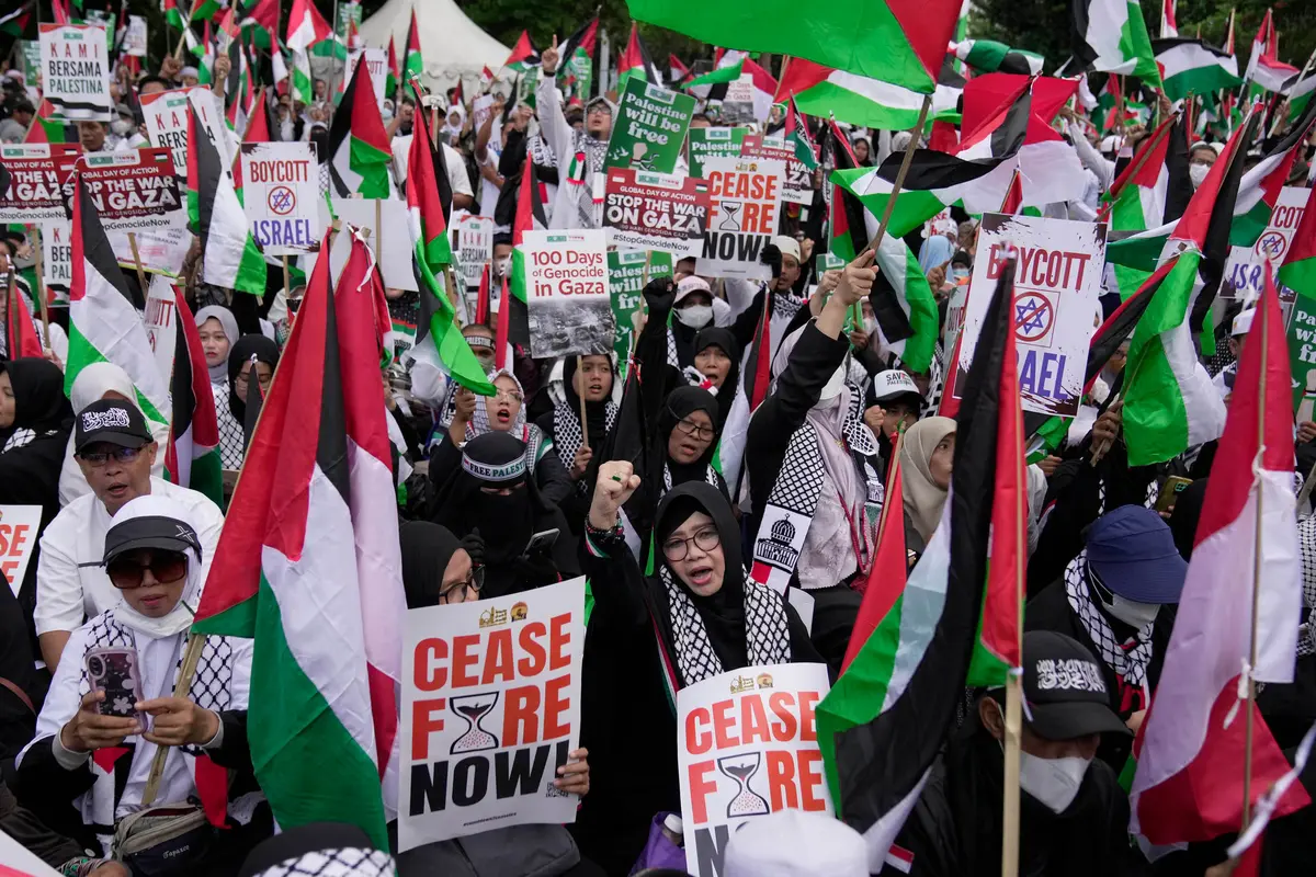 Ribuan Orang Gelar Unjuk Rasa di Depan Kedubes AS Peringati 100 Hari Genosida Gaza