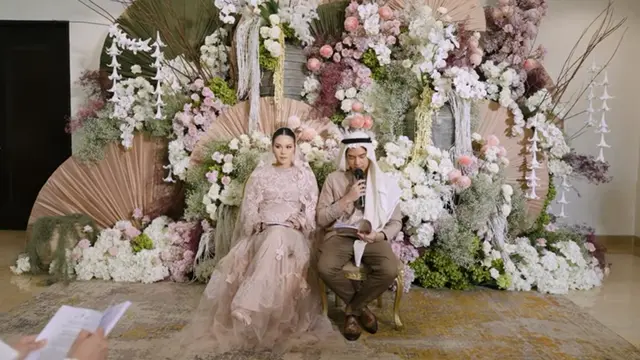Potret Alyssa Daguise dengan Gaun Kebaya Modern di Pengajian 4 Bulan Kehamilan (Foto: Dok. Alyssa Daguise)