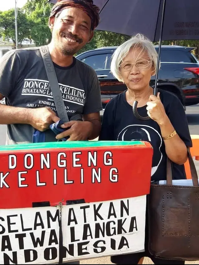 Sosok Pendongeng Lingkungan Keliling, Mundur Jadi Guru demi Selamatkan Hutan dan Satwa Indonesia