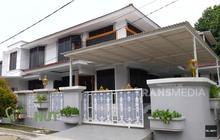 Luput Dari Sorotan, Ini Sederet Potret  Rumah Ustaz Maulana yang Megah, Sederhana Namun Interior Bernuansa Serba Emas