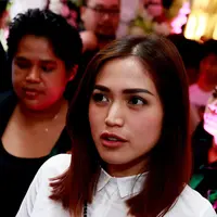Jessica menampik jika dirinya sedang galau, justru wanita cantik ini sedang ‘enjoy’ menjalani hari-harinya bersama Baby El. (Wimbarsana/Bintang.com)