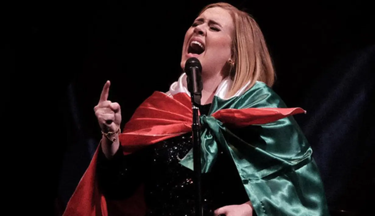 Tidak hanya suara merdu, namun ternyata hati mulia juga dimiliki oleh seorang penyanyi bernama Adele. Terbukti ketika ia memberikan bantuannya pada para korban kebakaran di London. (Instagram/adele)