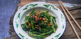 Resep Tumis Sayur Sederhana dengan Bumbu Minimalis./Copyright depositphotos.com/arissetya