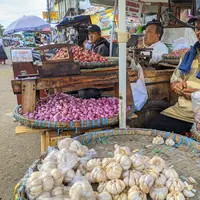 Pedagang bawang putih dan bawang merah (Liputan6/Satrya Bima P)