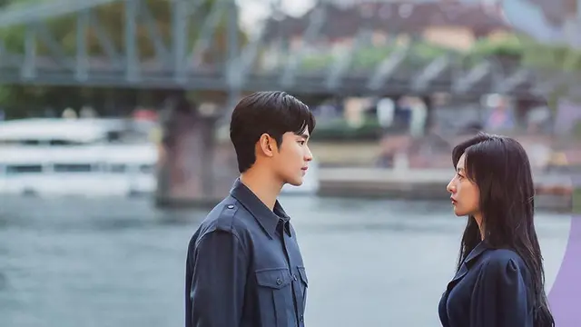 Dibintangi oleh Kim Soo Hyun dan Kim Ji Won, drama Queen of Tears akan tayang 9 Maret 2024