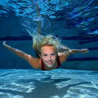 Musim kemarau kali ini benar-benar maksimal, ya. Nih ada 12 ide bikin kolam renang sendiri. Kece!