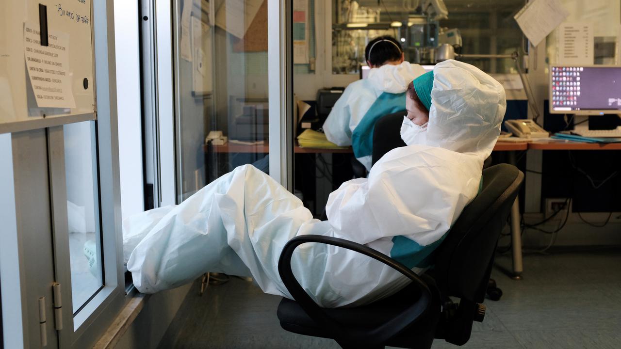 Ilustrasi Perawat pasien corona Covid-19