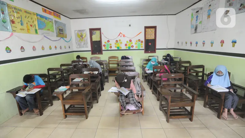Melihat Penerapan Sekolah Tatap muka di Tangsel
