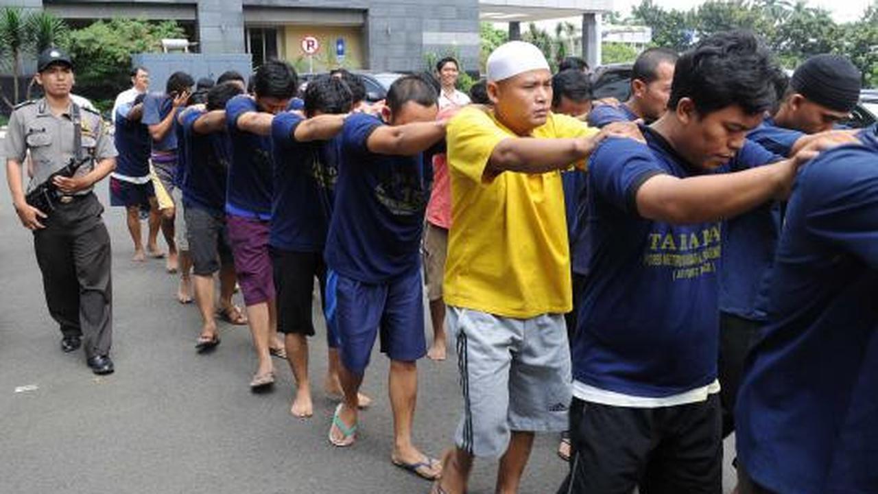 35 Penimbun BBM dijaring