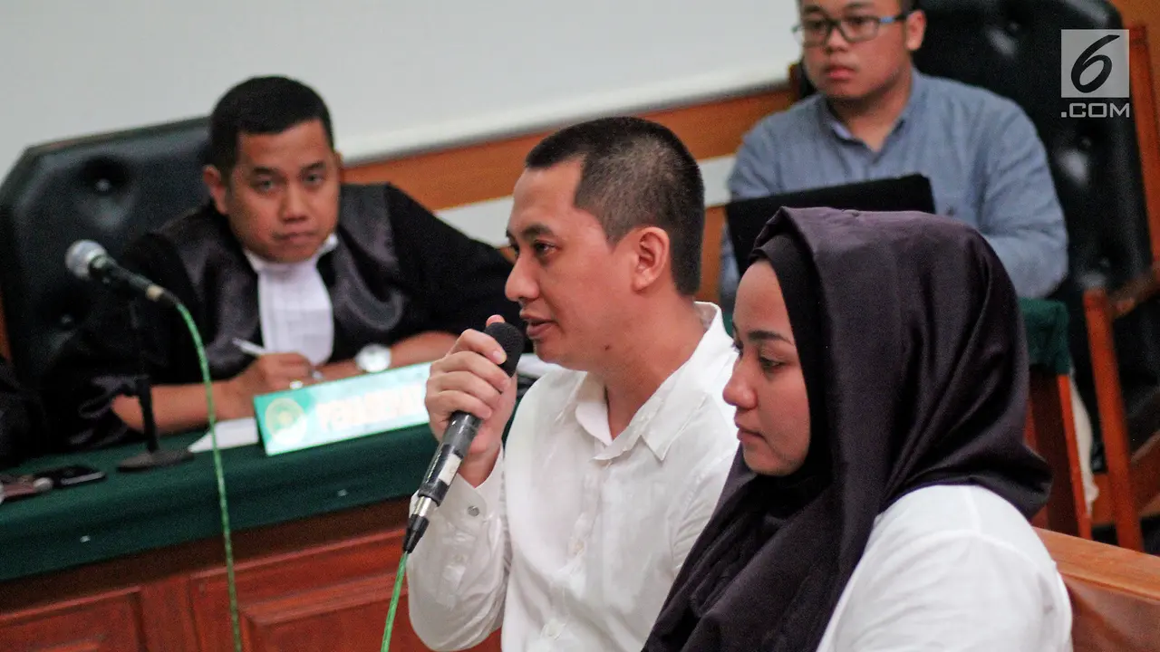 Pedang Hingga Senapan Ditunjukkan di Sidang Lanjutan First Travel