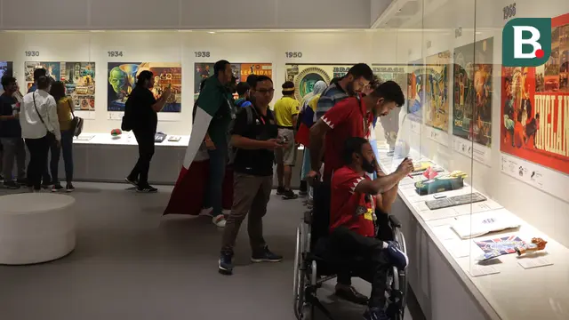 Melihat isi FIFA Museum di Fan Festival Corniche