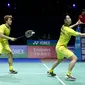 Ganda putra Indonesia Kevin Sanjaya Sukamuljo / Marcus Fernaldi Gideon meraih poin pertama pada penyisihan Grup A BWF Super Series Finals 2017. Kevin / Marcus menang atas wakil Denmark, Mads Conrad Petersen / Mads Pieler Kolding. (Humas PP PBSI)