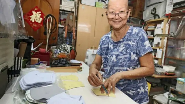 Derita Kanker Payudara, Kisah Nenek yang Tetap Jahit Masker Ini Bikin Haru