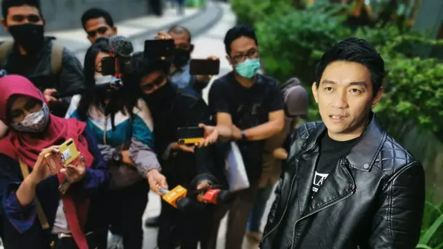 Ifan Seventeen usai penayangan film Kemarin (Liputan6.com/Aditia Saputra)