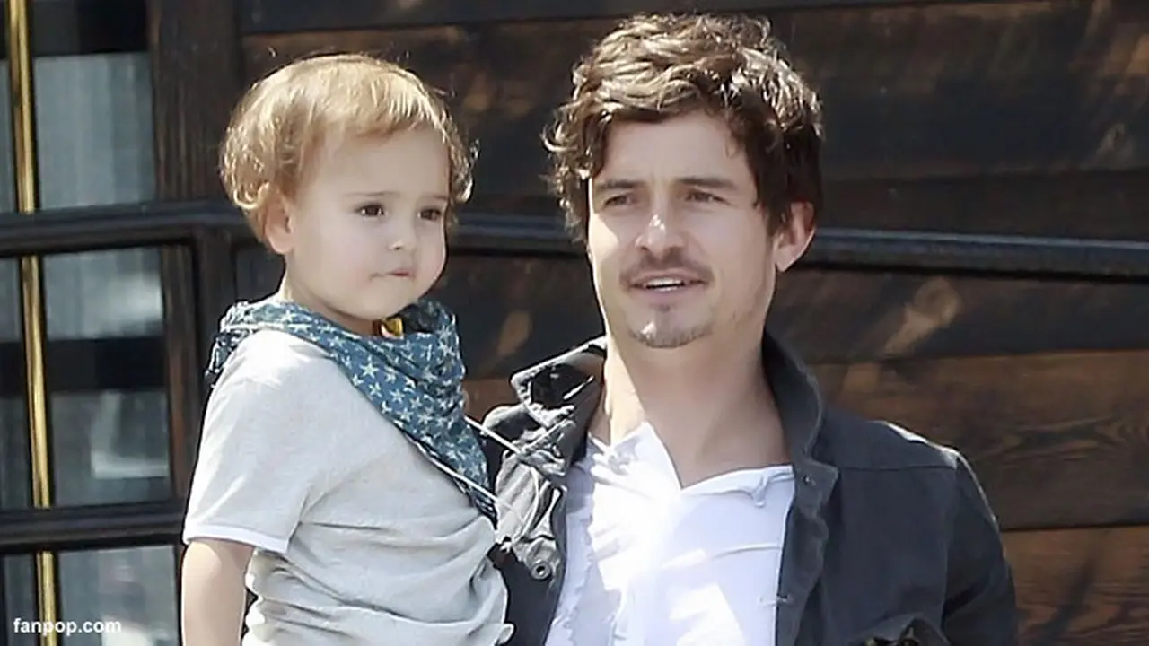 orlando-bloom-130709b.jpg