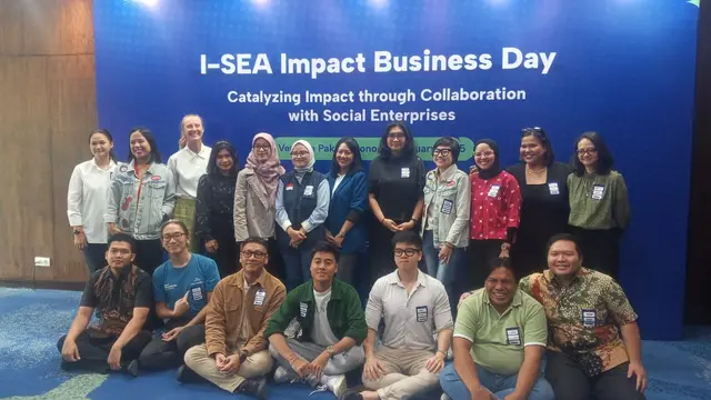 Program IKEA Social Entrepreneurship Indonesia Accelerator (I-SEA) membantu mengembangkan para pelaku usaha dengan memanfaatkan isu dan kondisi di Indonesia.