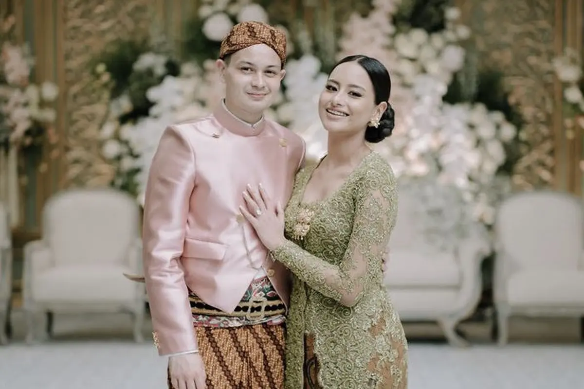 Amanda Khairunnisa dengan Kekasih Bulenya