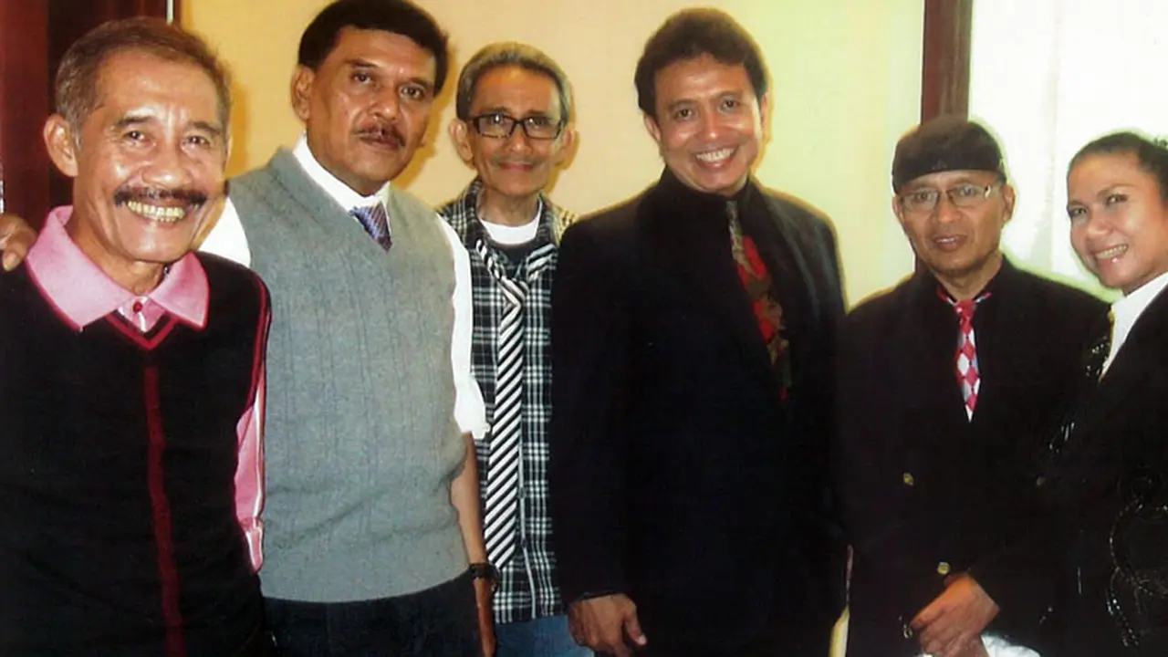 Drummer Band D'lloyd Tutup Usia