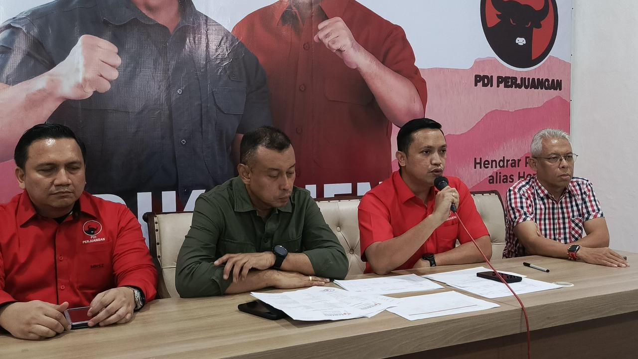 Ketua DPP PDI Perjuangan, Ronny B Talapessy