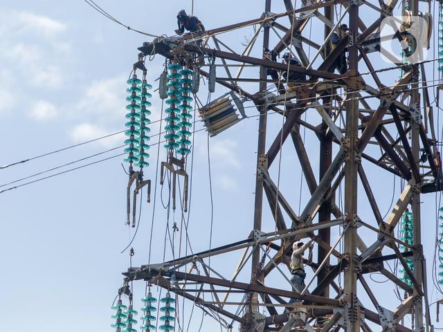 Pln Proses Penormalan Listrik Yang Padam Di 8 Daerah Jawa Timur Surabaya Liputan6 Com