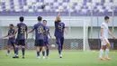Pemain Persita, Javlon Guseynov merayakan gol ke gawang Borneo FC dalam laga BRI Super League 2025/2026 di Indomilk Arena, Tangerang, Banten, Jumat (09/01/2026). (Bola.com/Bagaskara Lazuardi)