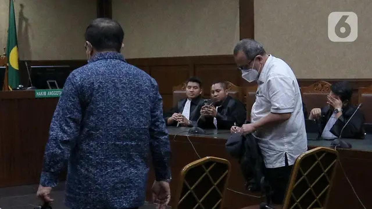 Dua Hakim Pembebas Ronald Tannur Divonis Hukuman 7 Tahun Penjara dan Denda Rp500 Juta