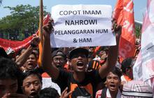 Tuntut pencabutan sanksi PSSI, Jakmania geruduk Kemenpora