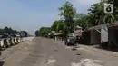 Suasana Rest Area KM 50 A yang ditutup secara permanen pada 20 Desember 2020 lalu di Tol Jakarta-Cikampek, Karawang, Kamis (24/12/2020). PT Jasa Marga menjelaskan alasan penutupan yang memang sudah direncanakan ditutup sejak Februari lalu. (Liputan6.com/Herman Zakharia)