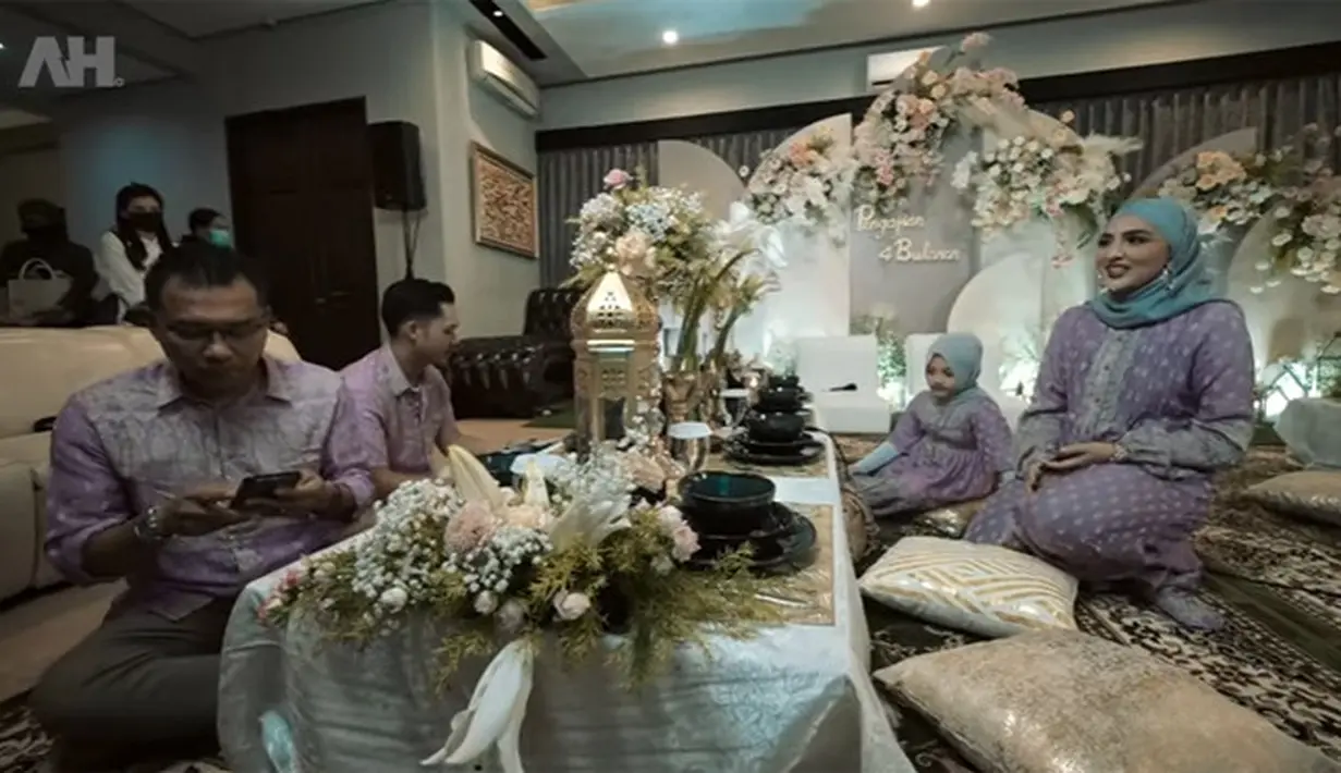 Pengajian 4 Bulanan Aurel Hermansyah (Youtube/AH)