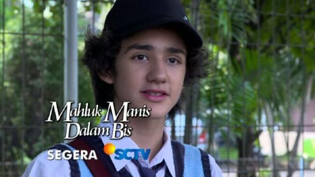 Emiliano Cortizo di Makhluk Manis Dalam Bis