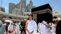 Pemain Timnas Indonesia, Rizky Ridho, melakukan umrah di Arab Saudi. (Dok. Instagram/Rizky Ridho)