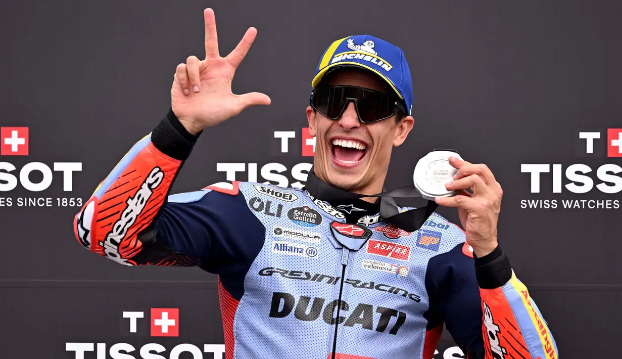 Posisi kedua sprint race MotoGP Grand Prix Australia 2024 ditempati pembalap dari tim Gresini Racing, Marc Marquez. (William WEST/AFP)