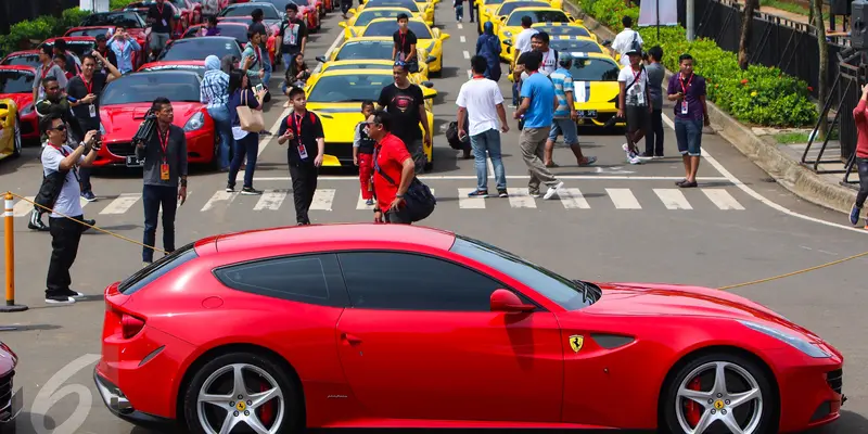 20170423-Parade 100 Mobil Ferrari Rayakan HUT ke 70 di BSD City-Ferdol