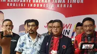Sekjen PDIP Hasto Kristiyanto dan Ketua DPP PDIP Djarot Syaiful Hidayat Saat Safari Politik di Jawa Timur. (Foto: Delvira Hutabarat/Liputan6.com)